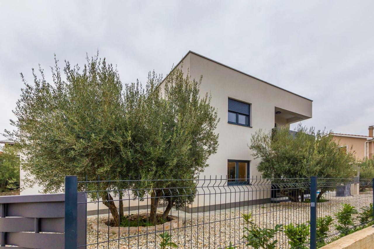 Villa Lio With Private Pool Linardići Exterior foto