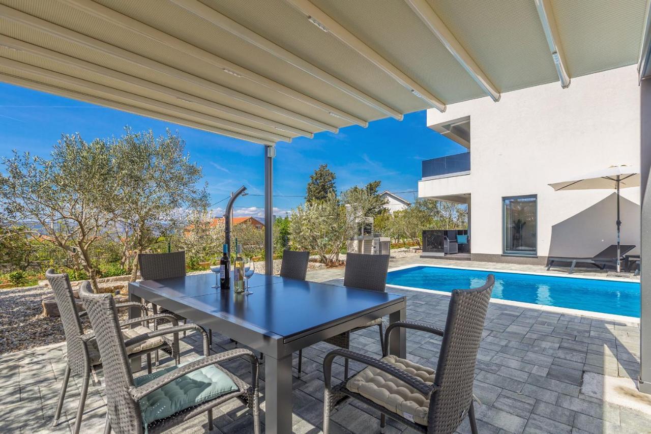 Villa Lio With Private Pool Linardići Exterior foto